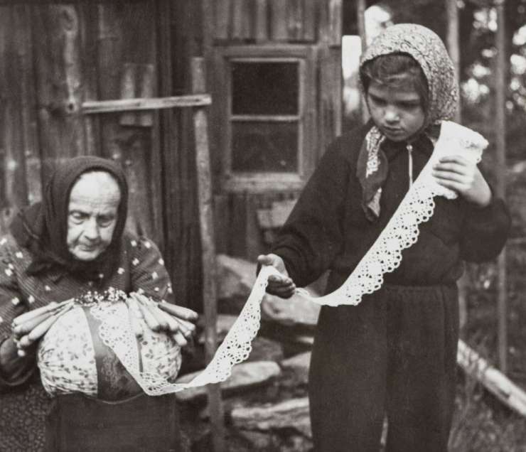 Krušnohorské krajkářství